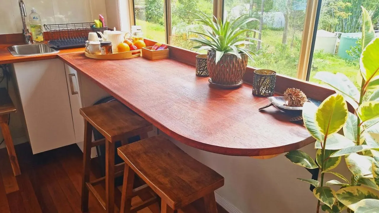 Cosy Studio With Forest Views, Noosa Hinterland Doonan